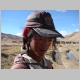 70. een herder, typisch Tibetaans zijn de blauwe oorbellen voor de mannen.JPG